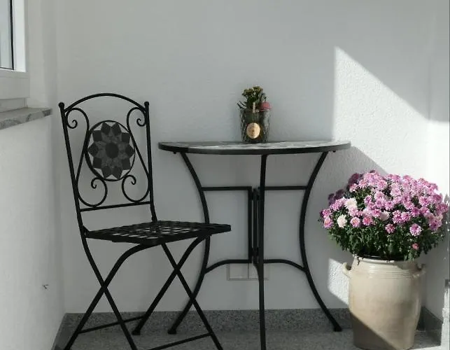 Hof Elbbachtal Апартаменты *